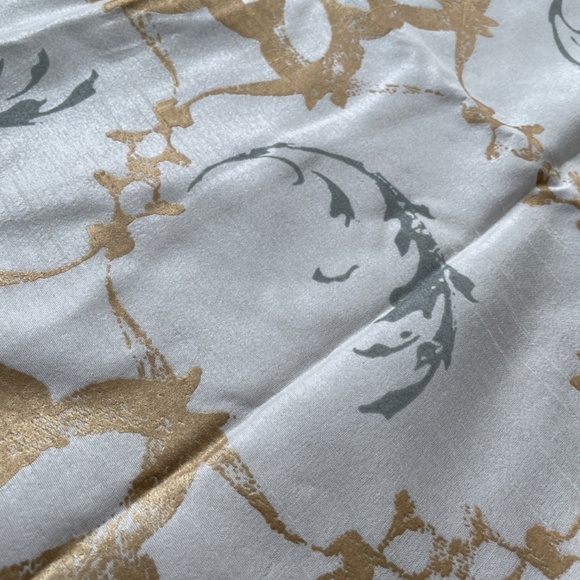 Set of 2 Kim Seybert Living Pillow Covers - Picture 2 of 8